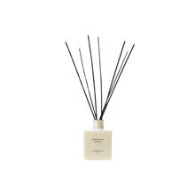 Moroccan Cedar - L Reed Diffuser - 8.4 FL OZ